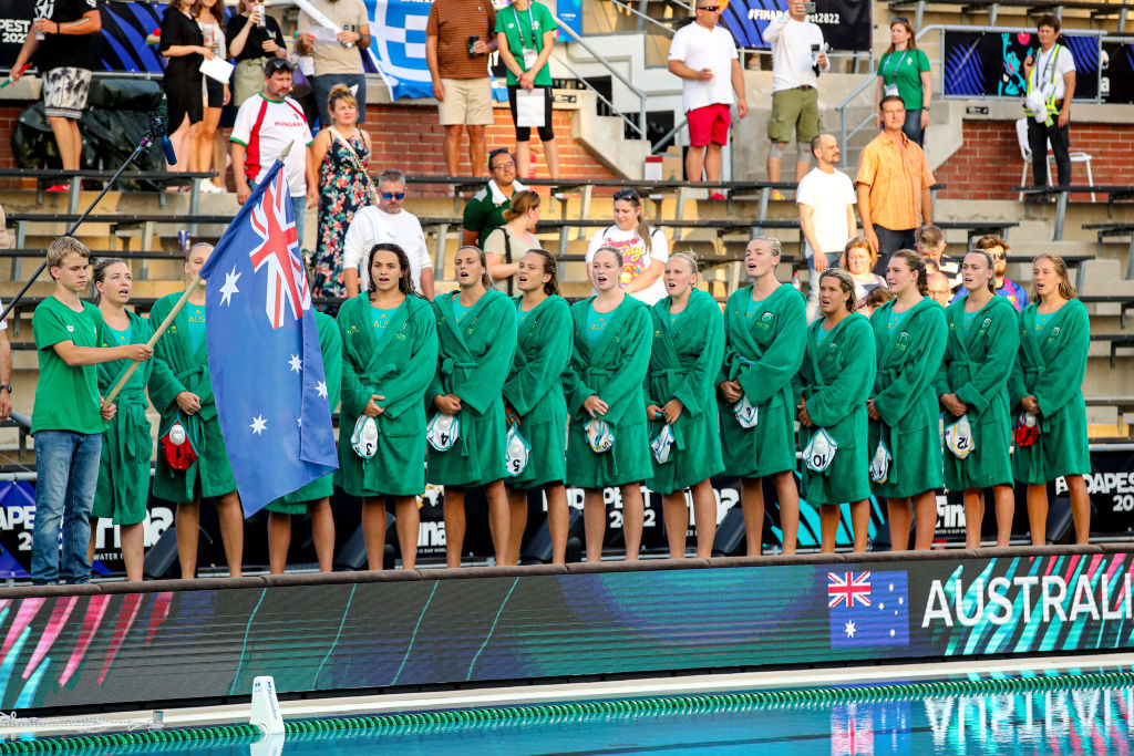 BUDAPEST, HUNGARY - JUNE 30: Team Australia (L-R), Zoe Arancini (C) of Australia, Gabriella Palm, Pascalle Casey, Tenealle Fasala, Bronte Halligan, Bridget Leeson-Smith, Abby Andrews, Charlize Andrews, Amy Ridge, Lena Mihailovic, Tilly Kearns, Hayley Ballesty, Genevieve Longman during the FINA World Championships Budapest 2022 5-8 place match Australia v Greece on June 30, 2022 in Budapest, Hungary (Photo by Albert ten Hove/Orange Pictures/BSR Agency/Getty Images)