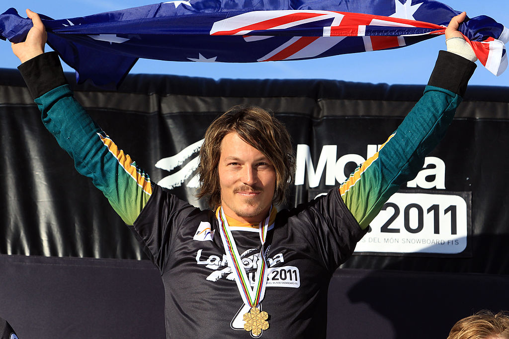 LA MOLINA, SPAIN - JANUARY 18: (FRANCE OUT) Alex Pullin of Australia takes 1st place during the FIS Snowboard World Championships Men's and Women's Snowboardcross on January 18, 2011 in La Molina, Spain. (Photo by Christophe Pallot/Agence Zoom/Getty Images)