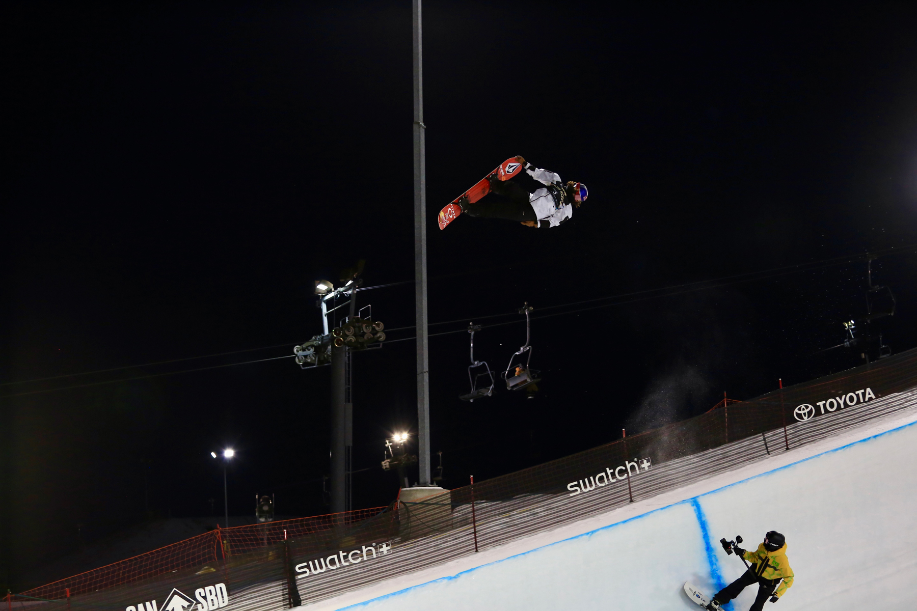 Valentino Guseli wins the FIS World Cup Halfpipe Big Air at Calgary