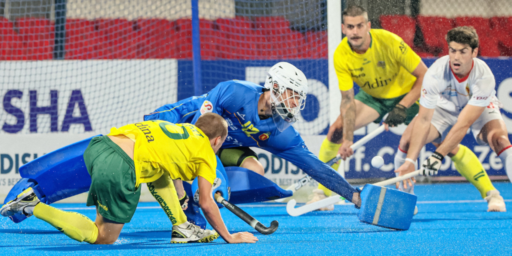 A late goal from Lachie Sharp proved the difference between the Kookaburras and a stubborn Spanish side, as Blake Govers notched up 150 caps in the green and gold.