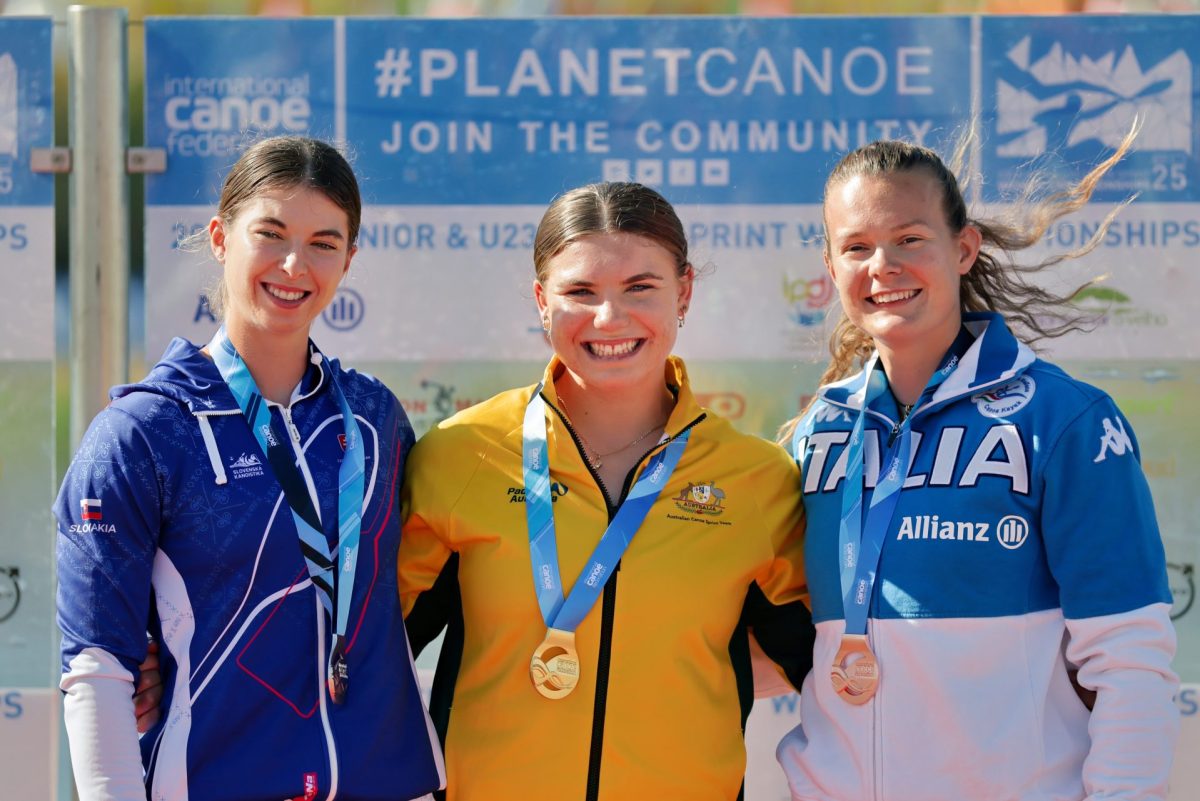 Drobot's gold glimmers in Australia's swag of junior World Champs medals