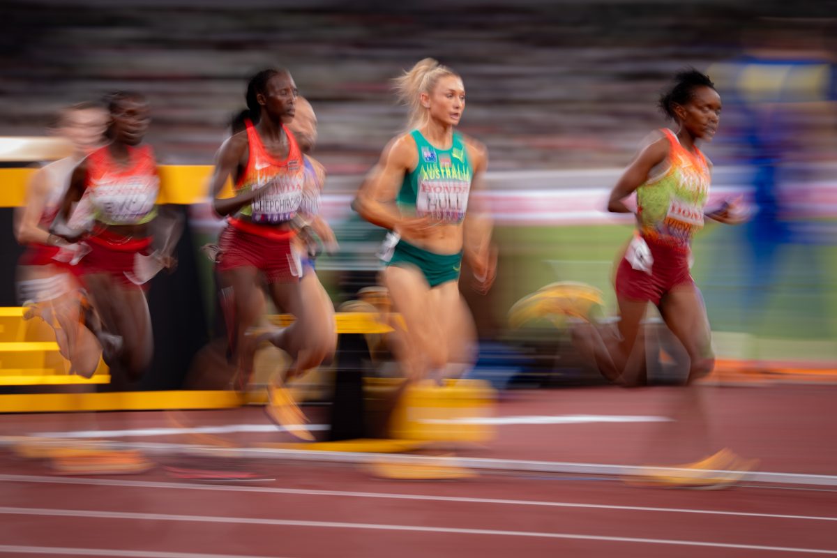 Australia's middle distance stocks make history