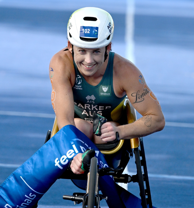 Parker wins world title No.5 in Wollongong