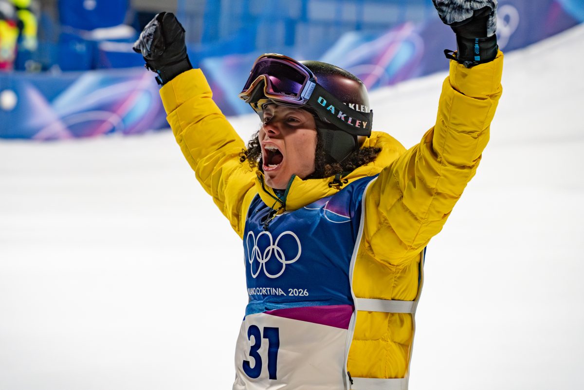 Guseli Steals the Show