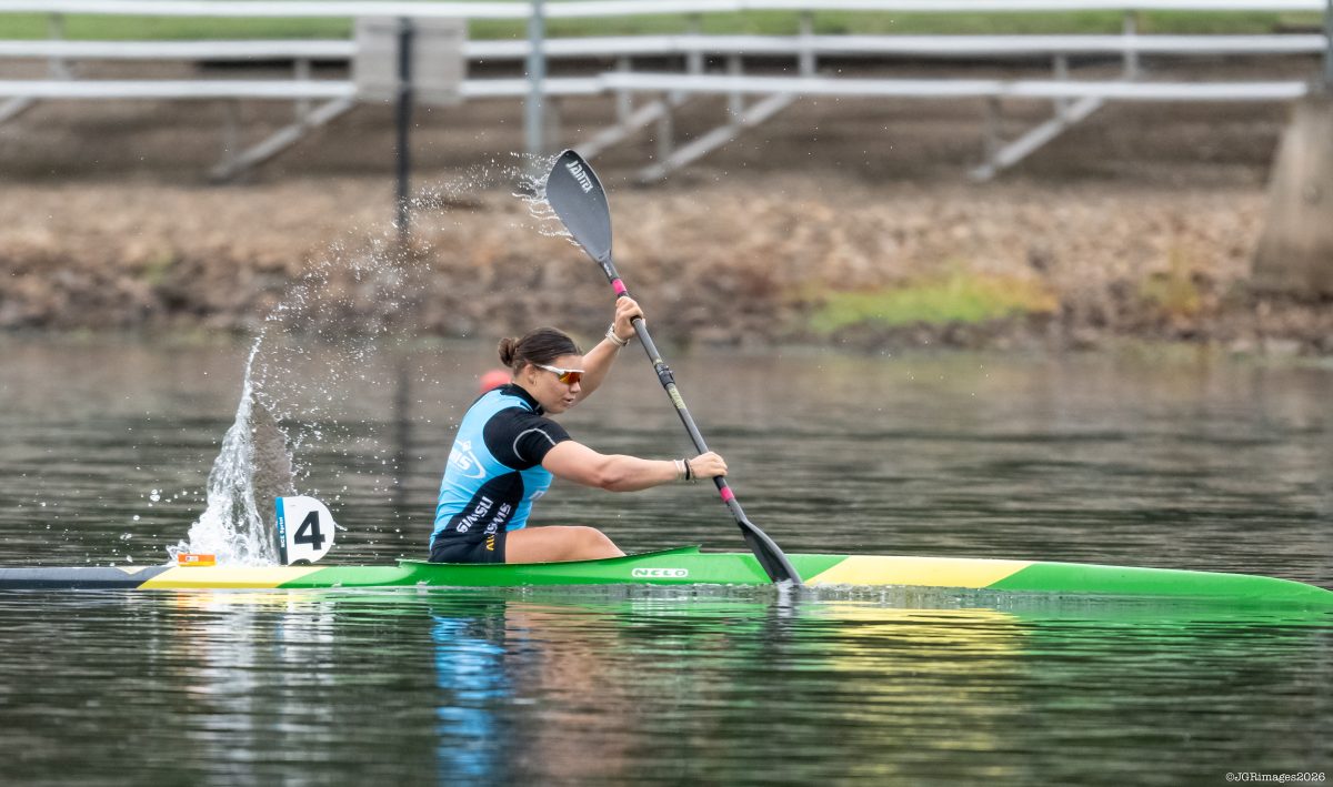 Green and Drobot retain Grand Prix II titles