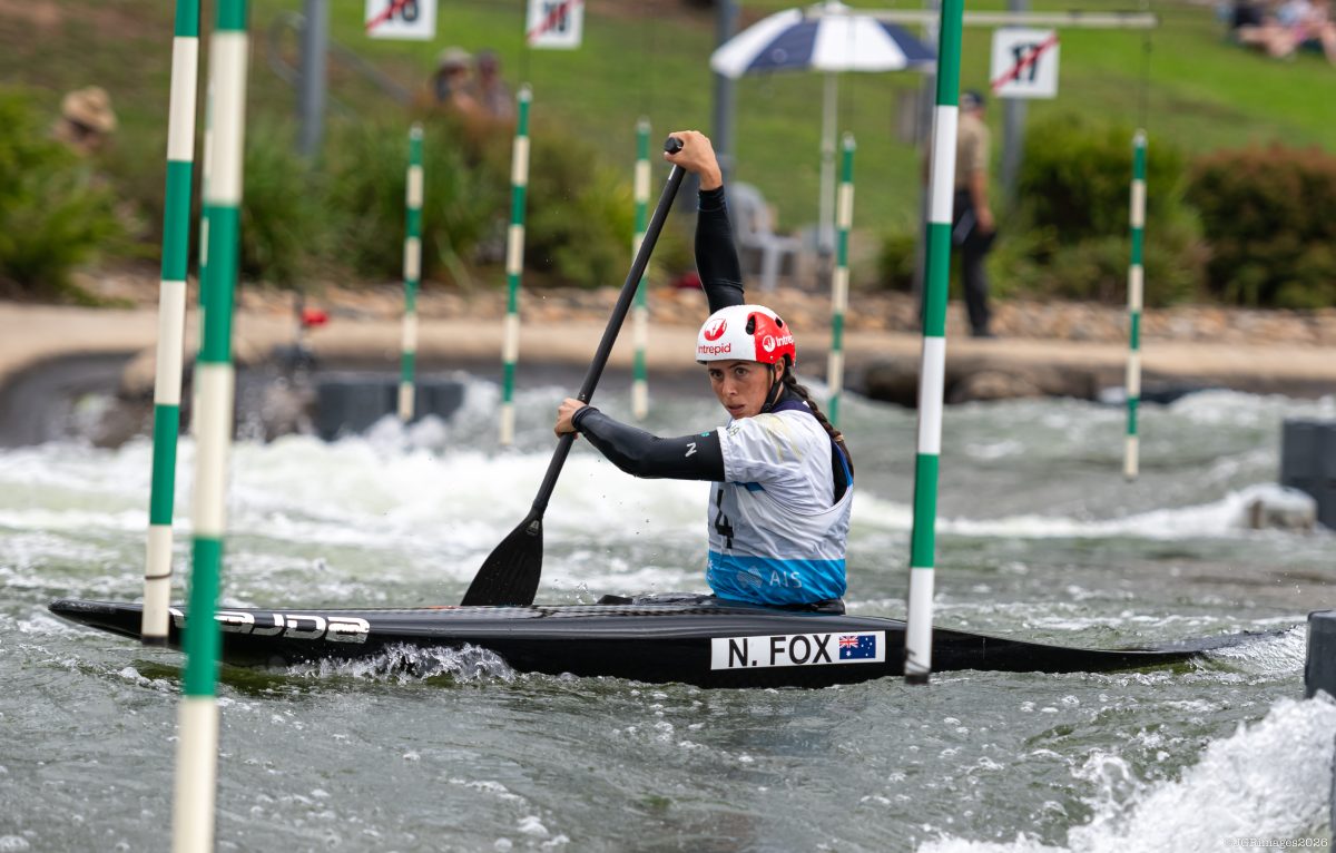 Fox, Bassett and Carter earn Australian Open podium spots