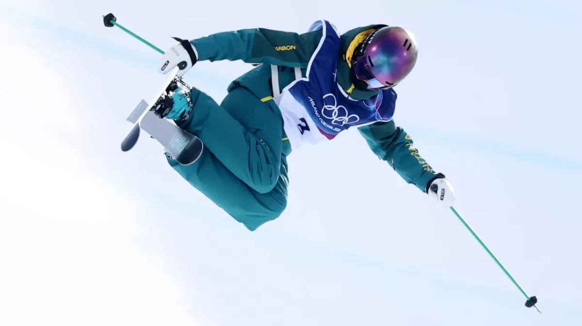 Teen Indra Brown Finishes Fifth on Debut