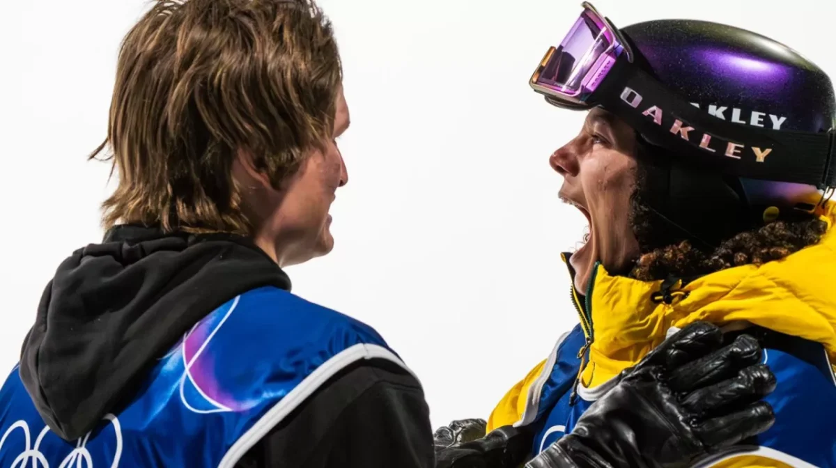 Guseli Steals the Show