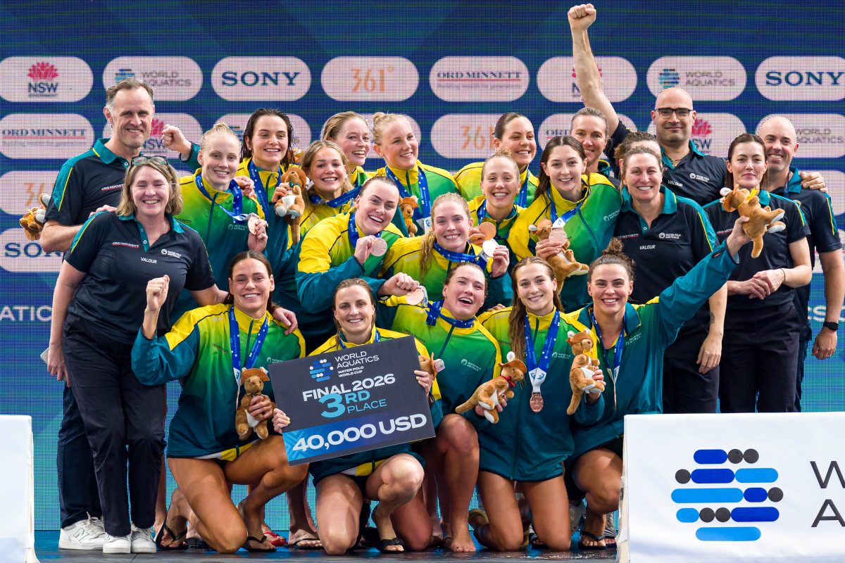 Fairytale finish for Stinger, Sharks go down fighting